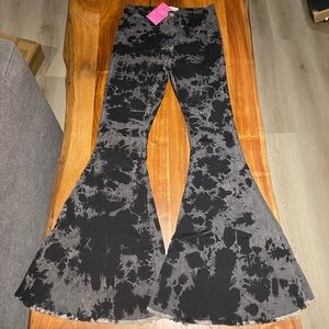 Peach Love California Black and Gray Tie-Dye Pants